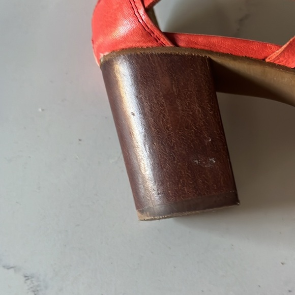 Anthropologie orange leather heeled sandals - Picture 4 of 5
